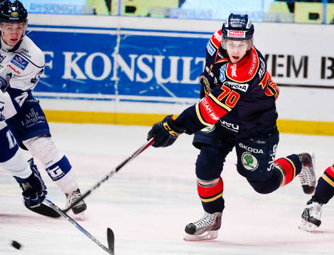 Mario Kempe, Djurgården, skjuter