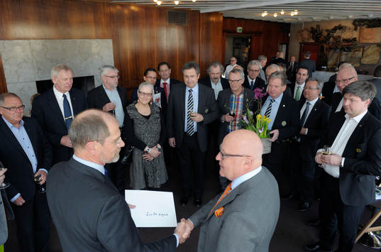 Avtackning av Lars-Åke Lagrell på Operaterassen