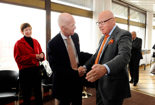 Avtackning av Lars-Åke Lagrell på Operaterassen