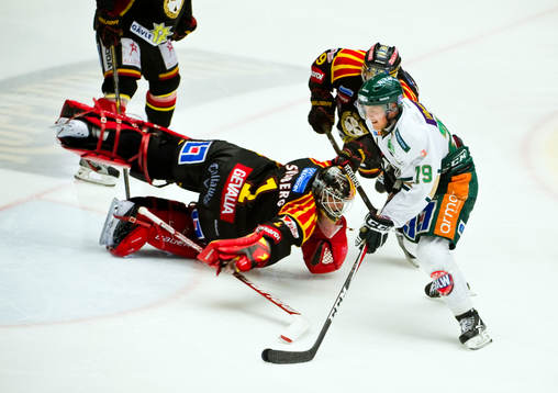 Patrik Lundh, Färjestad på väg att avgöra matchen genom