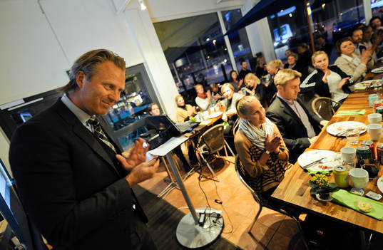 Hans Löfgren, Tyresö