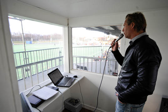 Hans Löfgren, Tyresö är speaker