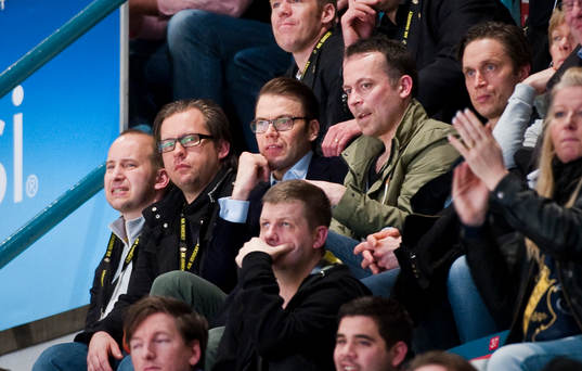 Prins Daniel på Hovet och stöttar AIK