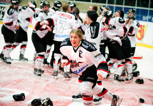 Modo vann SM-finalen med 0-1. Lagkaptenen Erika Grahm