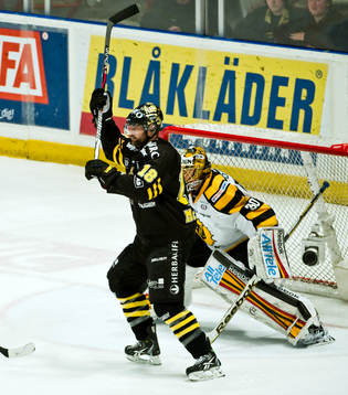 Kent McDonell, AIK