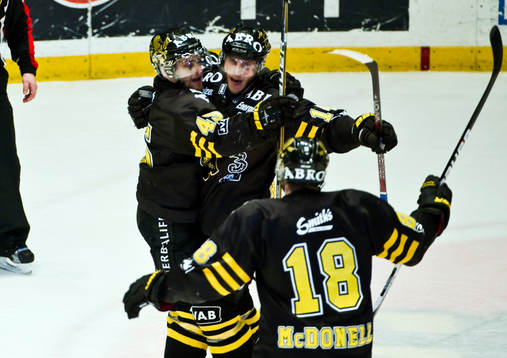 Oscar Steen och Daniel Rudslätt, AIK, jubel