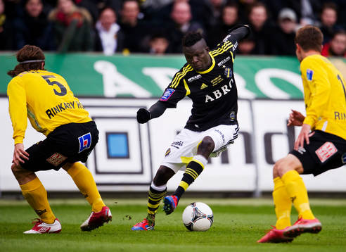 Lalawele Atakora, AIK, dribblar