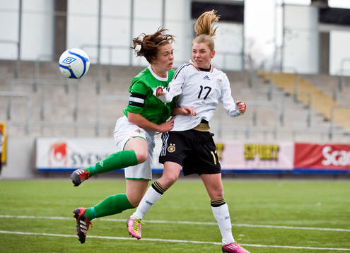 Simone Magill, Nordirland och Linda Dallmann, Tyskland