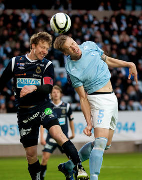 Daniel Bernhardsson, Gefle och Pontus Jansson, Malmö