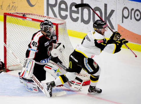 Mikael Zettergren, Västerås gör 0-2  bakom Pontus