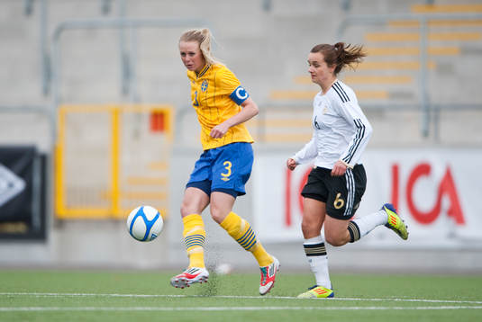 Amanda Ilestedt, Sverige och Lina Magull, Tyskland