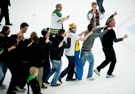 Stort jubel när Rögle spelat sista matchen och är klara