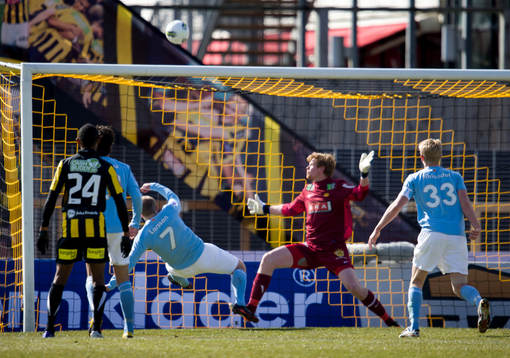 Bläddra bland fler bilder av Fotboll, Allsvenskan, Häcken - Malmö