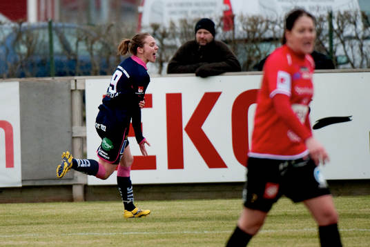 Bläddra bland fler bilder av Fotboll, Damallsvenskan, Kristianstad - LinköpingFotboll, Damal