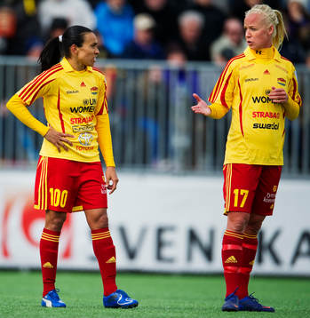 Marta och Caroline Seger, Tyresö