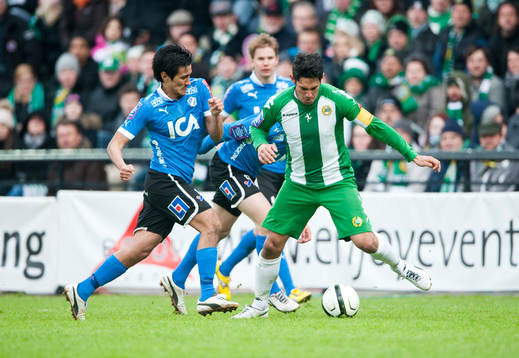 Sebastian Bojassen, Hammarby med bollen och Antonio Rojas,