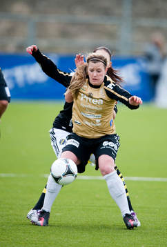 Jennifer Nobis, Piteå