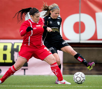 Bläddra bland fler bilder av Fotboll, Damallsvenskan, Dam, Göteborg - Djurgården