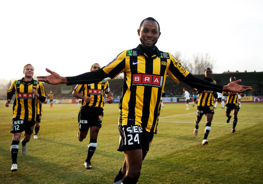 René Makondele, Häcken, gör 1-0, jubel