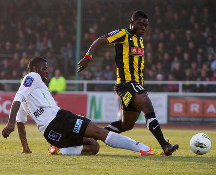 Dominique Kivuvu, Mjällby. Abdul Majeed Waris, Häcken