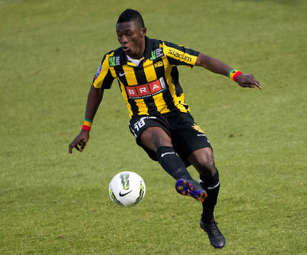 Abdul Majeed Waris, Häcken