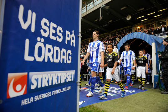 lagen gör entré