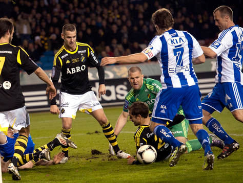 Hjalmar Jonsson,  Göteborg gör 1-1 målet i slutsekunderna