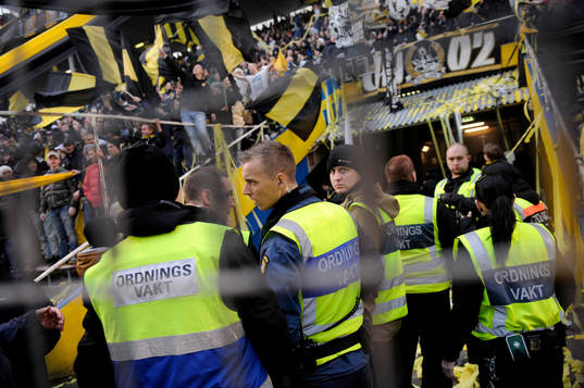 Struligt på norra stå som vanligt när AIK spelar. Denna