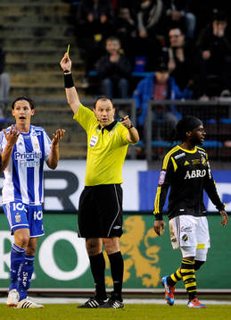Jonas Eriksson , domare