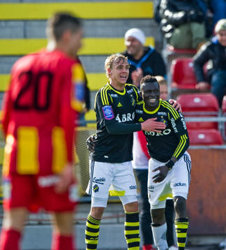 Pontus Engblom och Lalawélé Atakora, AIK, jubel