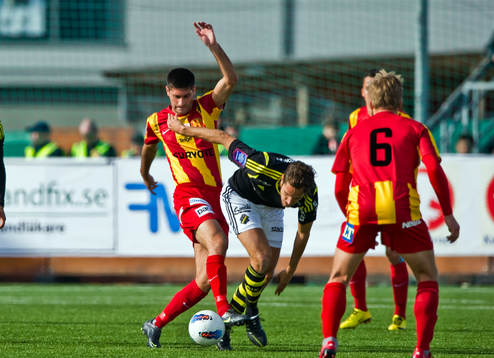 Rabi Elia, Syrianska och Niklas Backman, AIK