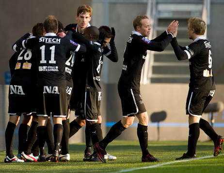 Tobias Grahn, Örebro, gör 1-2, jubel