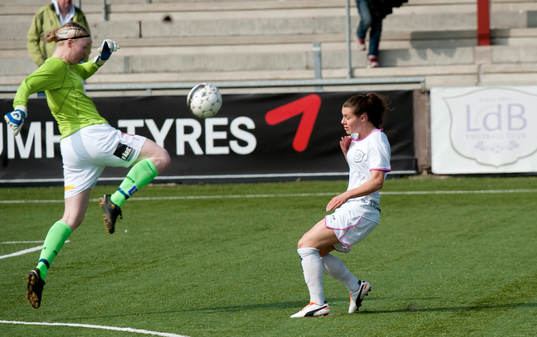Hedvig Lindahl, Kristianstad räddar framför Ramona