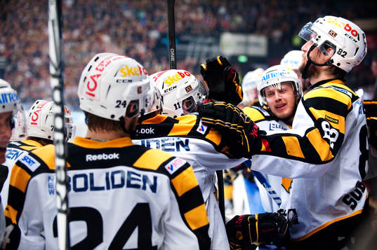 Glädje bland Skellefteå-spelarna