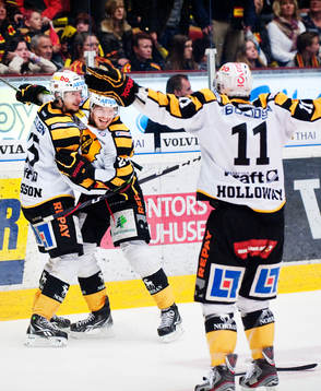 Melker Karlsson,  Oscar Lindberg och George Holloway,