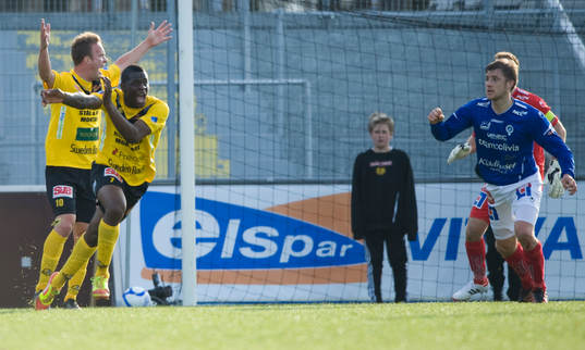 Straff tycker Marcus Ekenberg och Dominique Kivuvu, Mjällby