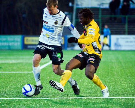 Daniel Bernhardsson, Gefle och Amadou Jawo, Elfsborg