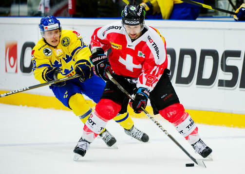 Jesper Fasth, Sverige, jagar Benjamin Plüss, Schweiz
