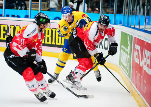 Johan Harju, Sverige, kämpar mot Alessandro Chiesa, Schweiz