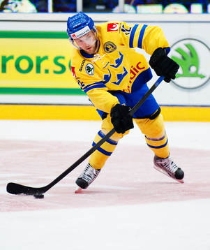 Fredrik Pettersson, skjuter