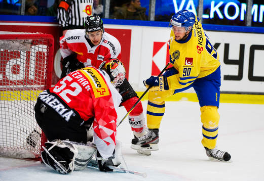 Johan Harju, Sverige, oroar framför Tobias Stephan,
