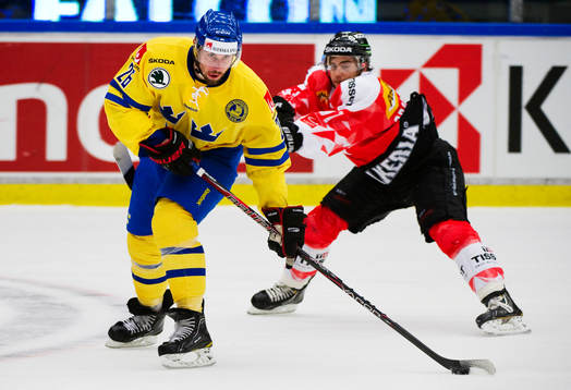 Niklas Olausson, Sverige