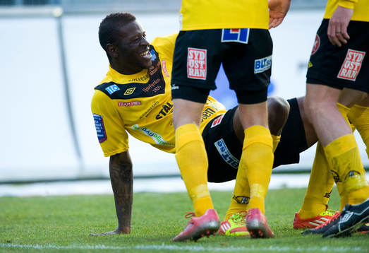 3-0, Dominique Kivuvu, Mjällby