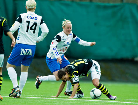 Marie Hammarström, Örebro och Hanna Folkesson, AIK