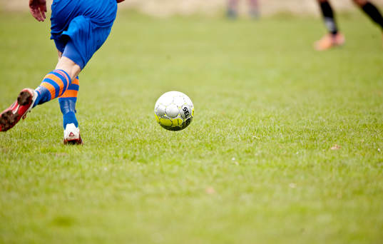 Boll, skor, genre