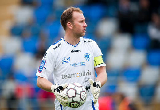 Henrik Gustavsson, målvakt
