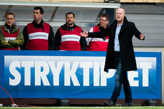 Andreas Thomsson, tränare. Sjukvårdare, Stryktipset