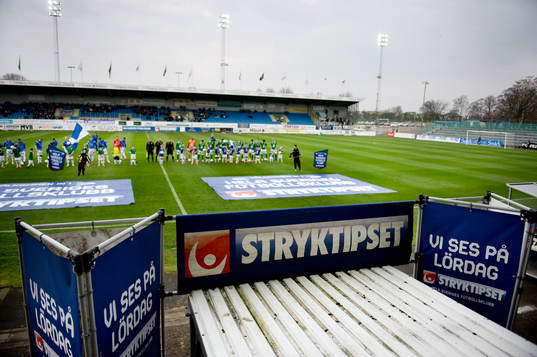 inmarsch på Vångavallen, Stryktipset, svenska spel