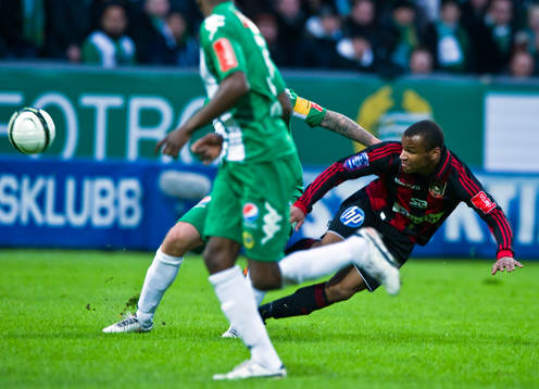 Serge-Junior Martinsson Ngouali, Brommapojkarna
