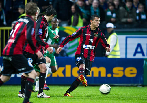 Serge-Junior Martinsson Ngouali, Brommapojkarna